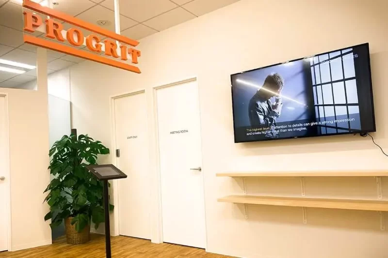 プログリット 阪急梅田校