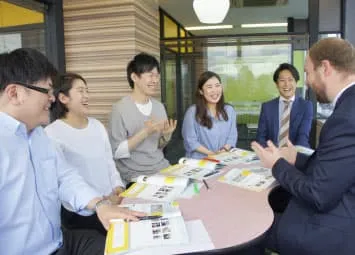 NOVAのグループ雰囲気