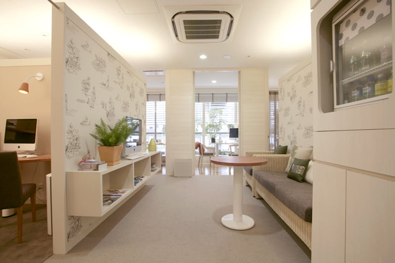 b わたしの英会話(女性限定)・新宿スクール