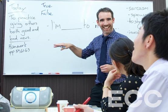 ECC外語学院・銀座港のネイティブ講師