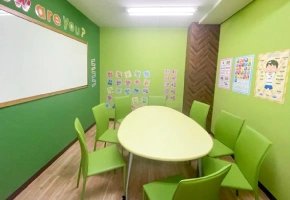 駅前留学NOVA・池袋西口校のキッズルーム