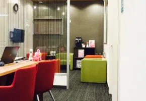 駅前留学NOVA・博多校