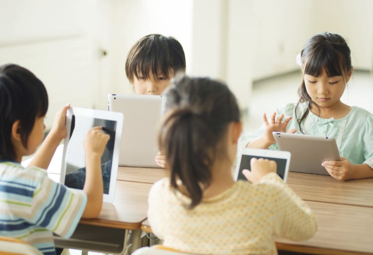 AiQ（アイキュー）